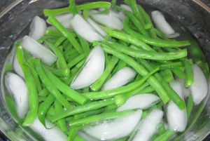 Green Beans in Ice Water